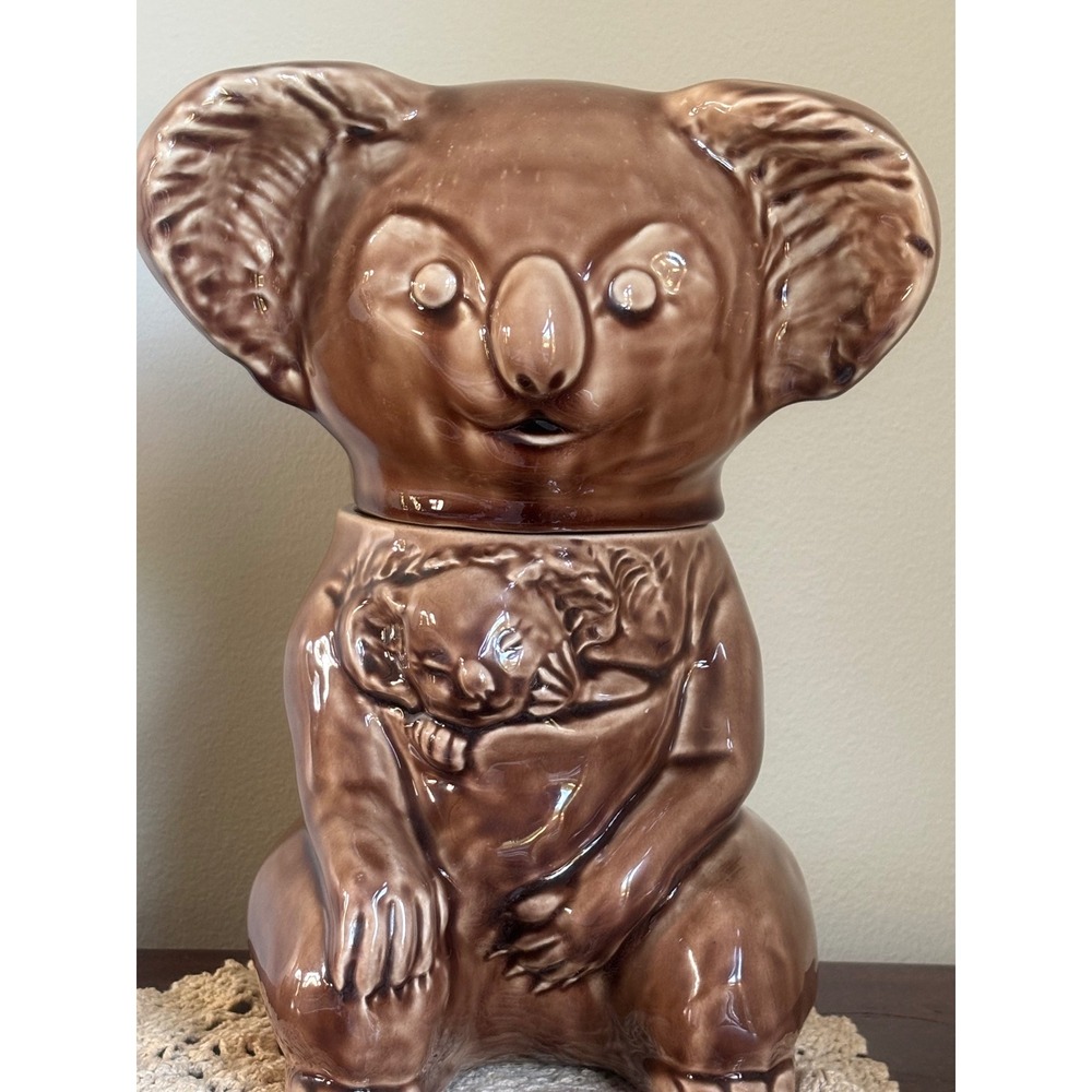 Vintage McCoy 216 Koala and Joey Cookie Jar original factory finish never used